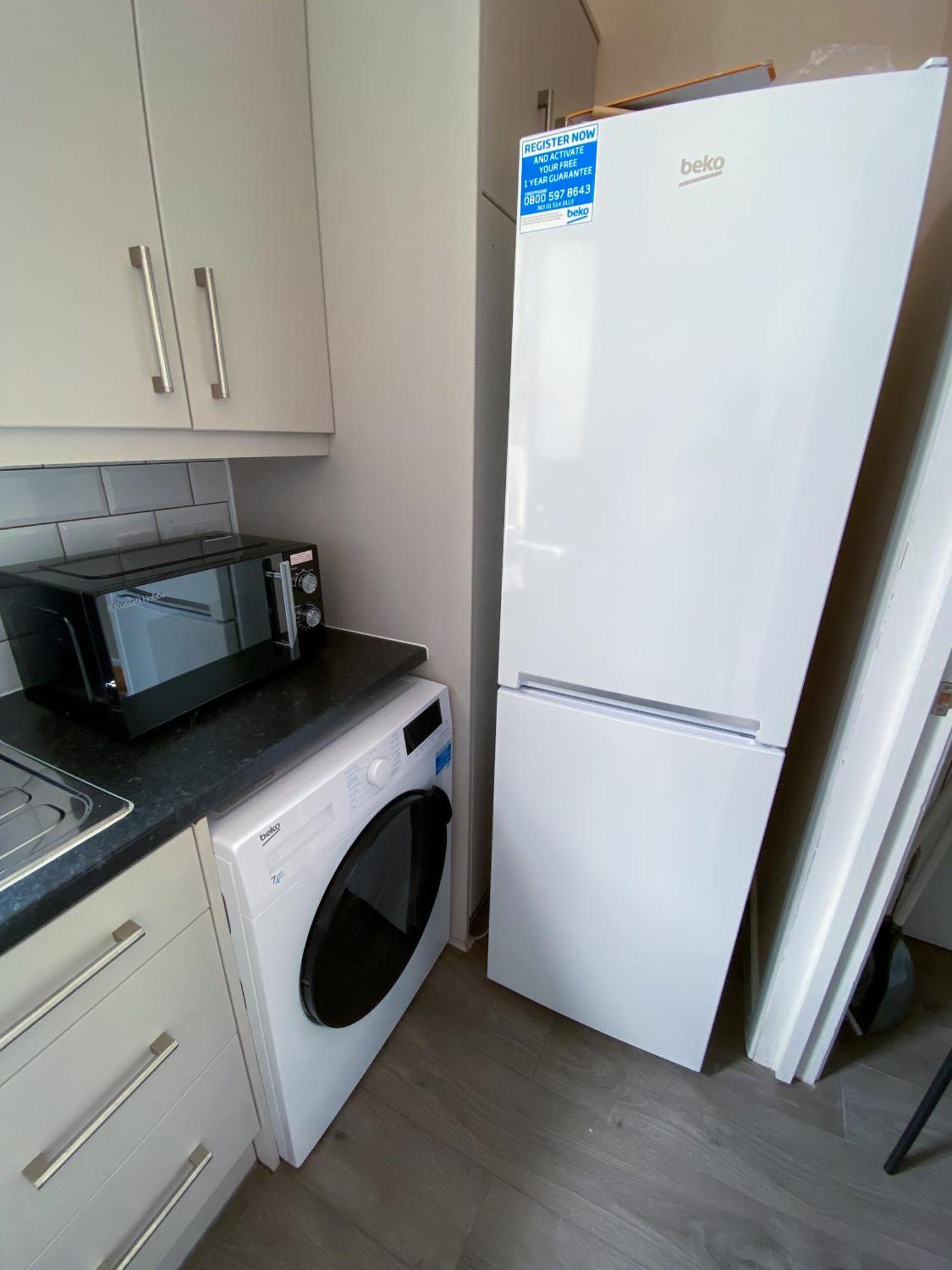 Modern 1 Bedroom Flat In Wood Green Londra Exterior foto